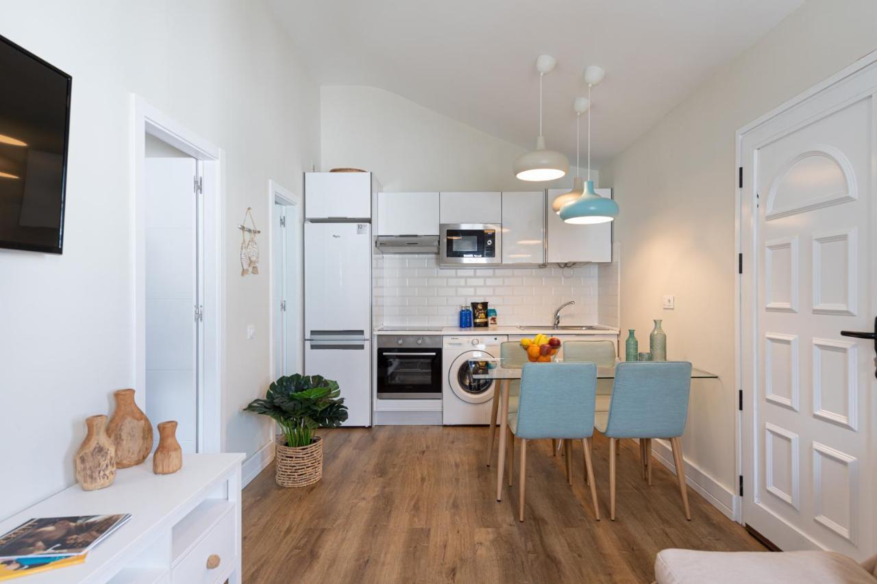 Homeforguest Modern And New Beachfront Apartment Ла-Оліва Екстер'єр фото