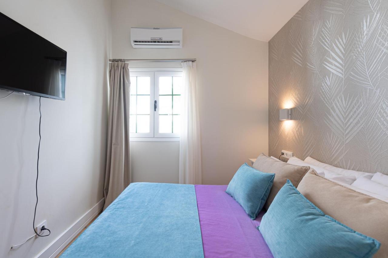 Homeforguest Modern And New Beachfront Apartment Ла-Оліва Екстер'єр фото