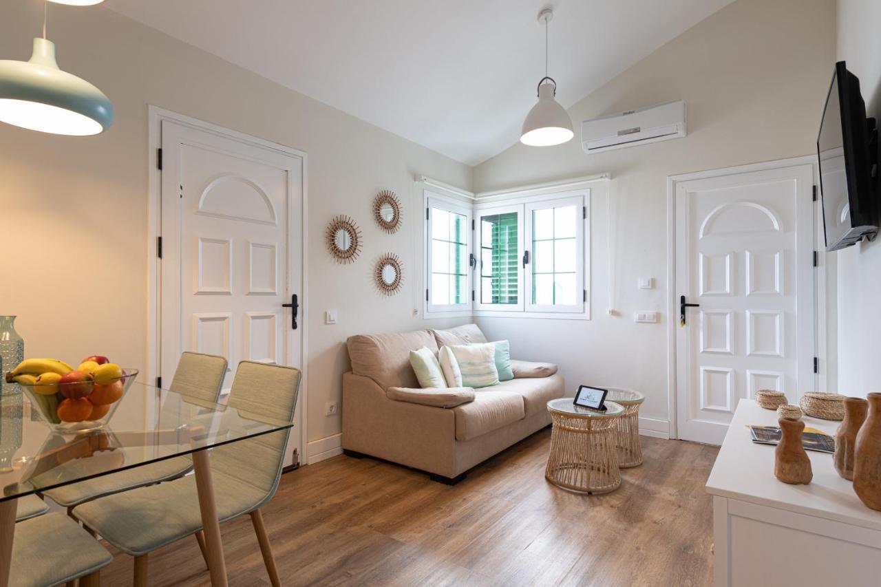 Homeforguest Modern And New Beachfront Apartment Ла-Оліва Екстер'єр фото