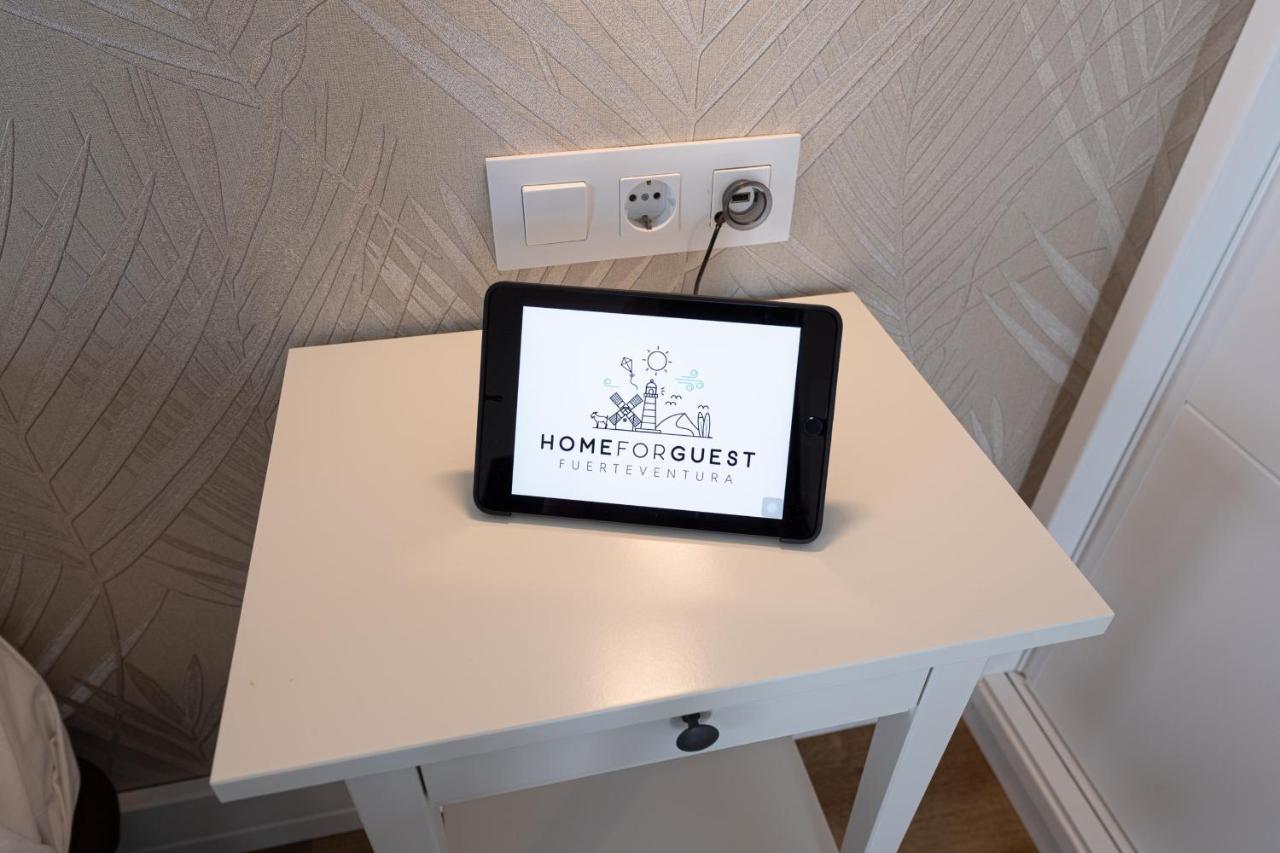 Homeforguest Modern And New Beachfront Apartment Ла-Оліва Екстер'єр фото