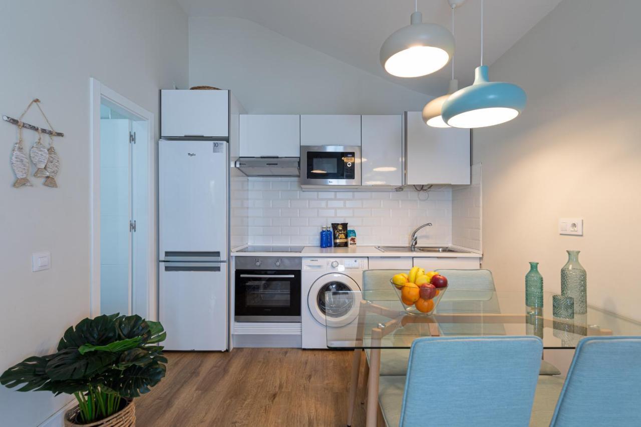 Homeforguest Modern And New Beachfront Apartment Ла-Оліва Екстер'єр фото